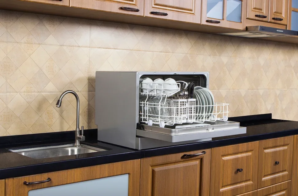ماشین ظرفشویی رومیزی یا ایستاده؛ کدام مناسب‌تر است؟