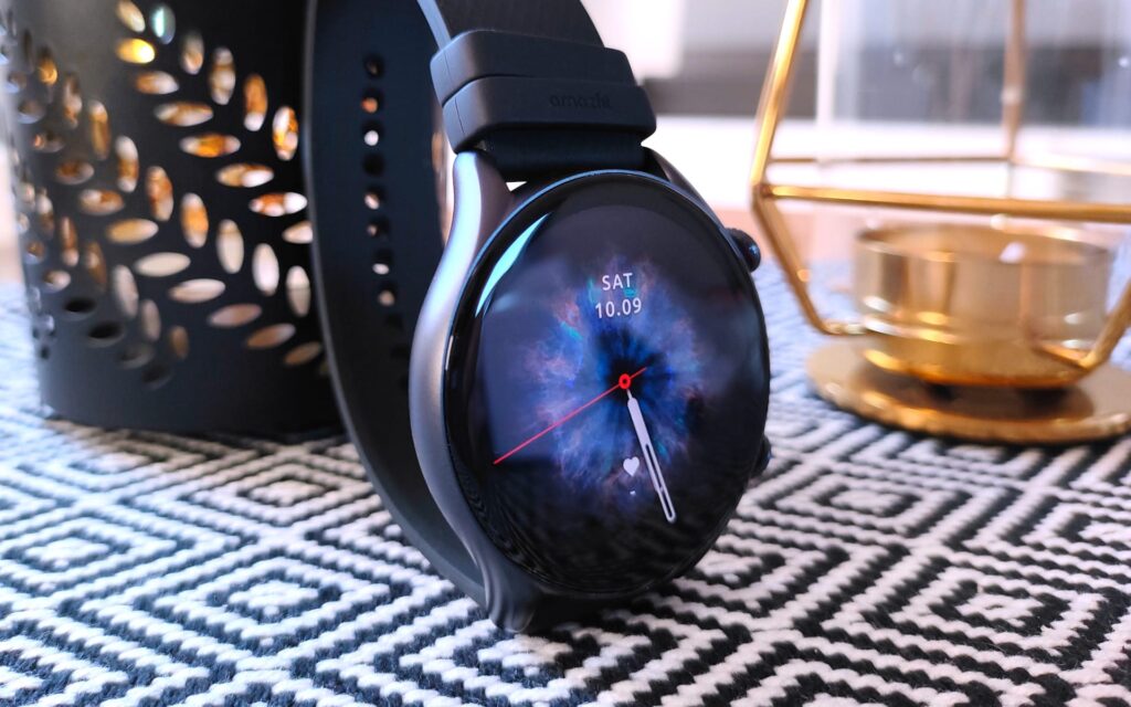 ساعت ورزشی  Amazfit GTR 3 Pro